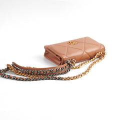 Chanel 19 Wallet On Chain WOC Caramel