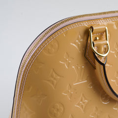 Louis Vuitton Alma PM Vernis Beige