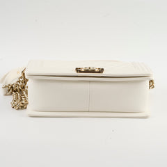 Chanel Boy Old Medium White Caviar (microchip)