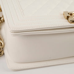 Chanel Boy Old Medium White Caviar (microchip)