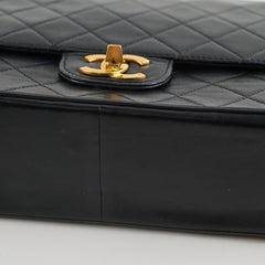 Chanel Medium Vintage Classic Double Flap Lambskin Black