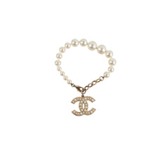 Chanel CC Logo Pearl Bracelet