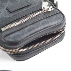 Gucci GG Supreme Messenger Bag Dark Grey