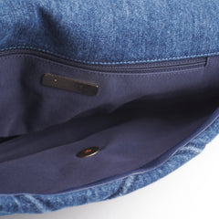 Chanel 19 Maxi Denim