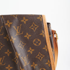 Louis Vuitton Monogram Half Moon Bay
