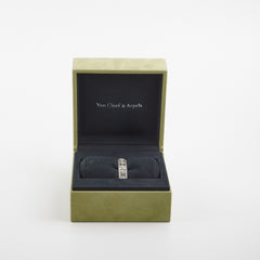 Van Cleef & Arpels Perlée Clover Bracelet 18k Diamonds size Small