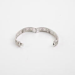 Van Cleef & Arpels Perlée Clover Bracelet 18k Diamonds size Small