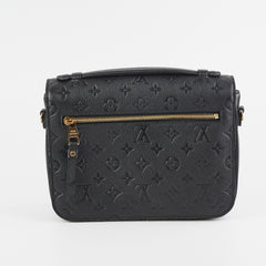 Louis Vuitton Pochette Metis Black