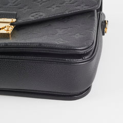 Louis Vuitton Pochette Metis Black