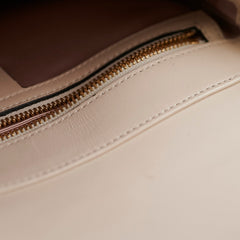 Gucci Arli Leather Cream Crossbody Bag