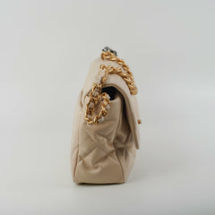 Chanel Medium 19 Beige