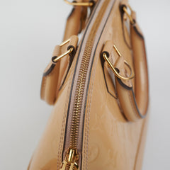 Louis Vuitton Alma BB Vernis Beige