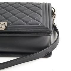 Chanel Boy Large Lambskin Black - Series 19