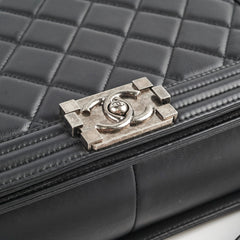 Chanel Boy Large Lambskin Black - Series 19
