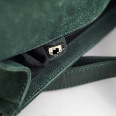 Chanel Old Medium Boy Oliver Green