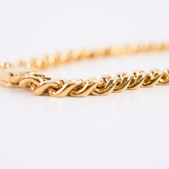 Gucci Chunky Interlocking G Gold Necklace