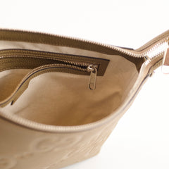 Gucci Jumbo GG Medium Messenger Bag Taupe