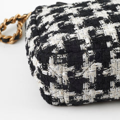 Chanel 19 Tweed Medium/Large 2020