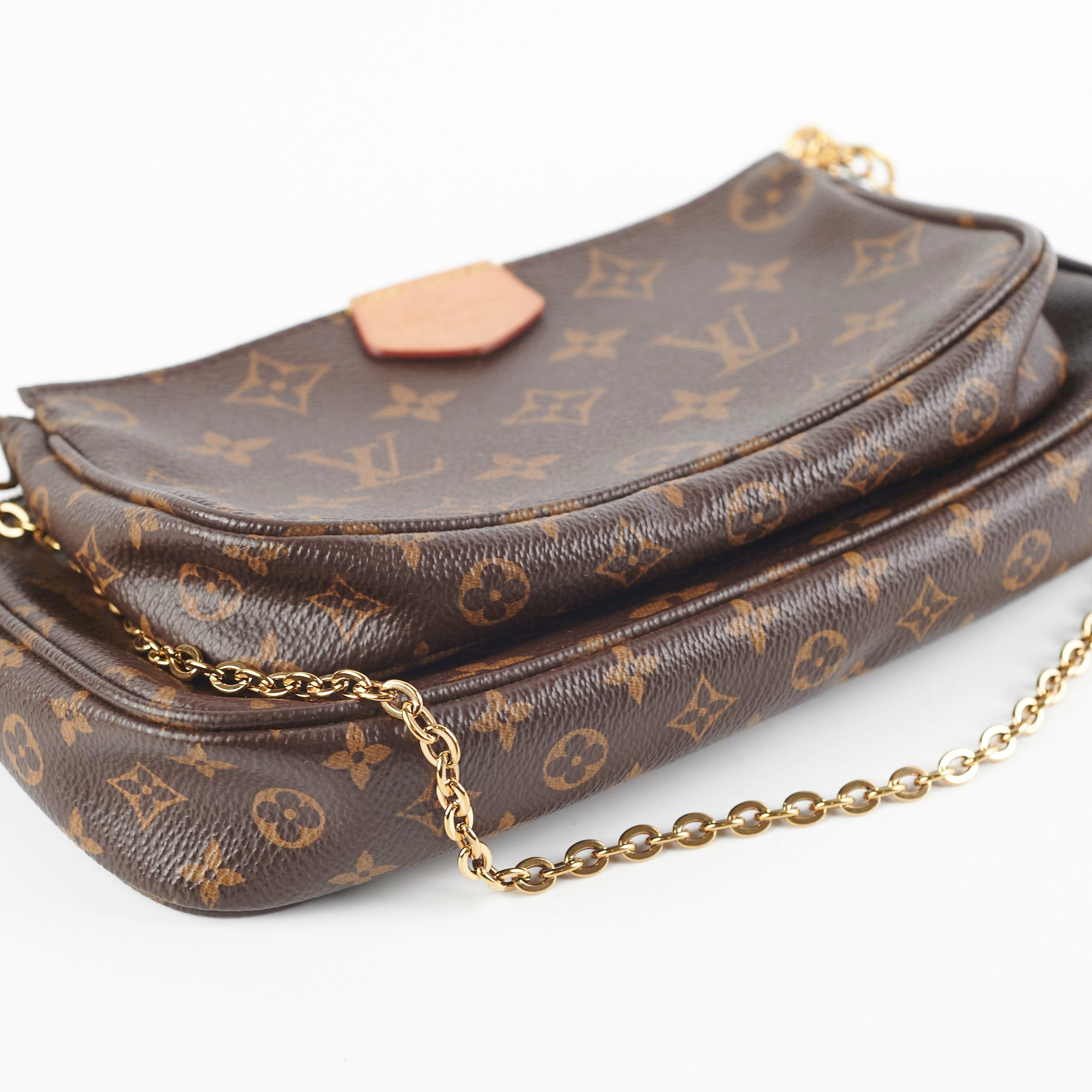 louis vuitton crossbody with pink strap