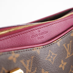 Louis Vuitotn Pallas MM Monogram