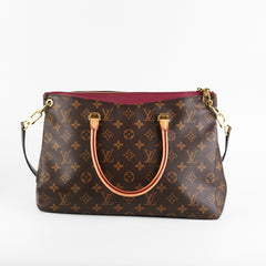 Louis Vuitotn Pallas MM Monogram