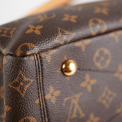 Louis Vuitotn Pallas MM Monogram