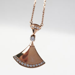 Bvlgari Diva Rose Gold Dream with Diamond Necklace