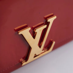 Louis Vuitton Louise MM Red Vernis Clutch