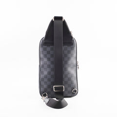 Louis Vuitton Avenue Slingbag Damier Graphite