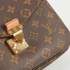 Louis Vuitton Pochette Metis Monogram