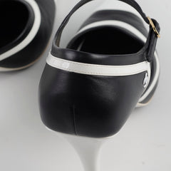 Chanel Pumps Size 41 Black/White