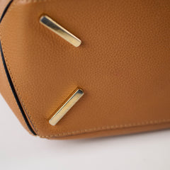 Loewe Puzzle Medium Caramel (Older Version)