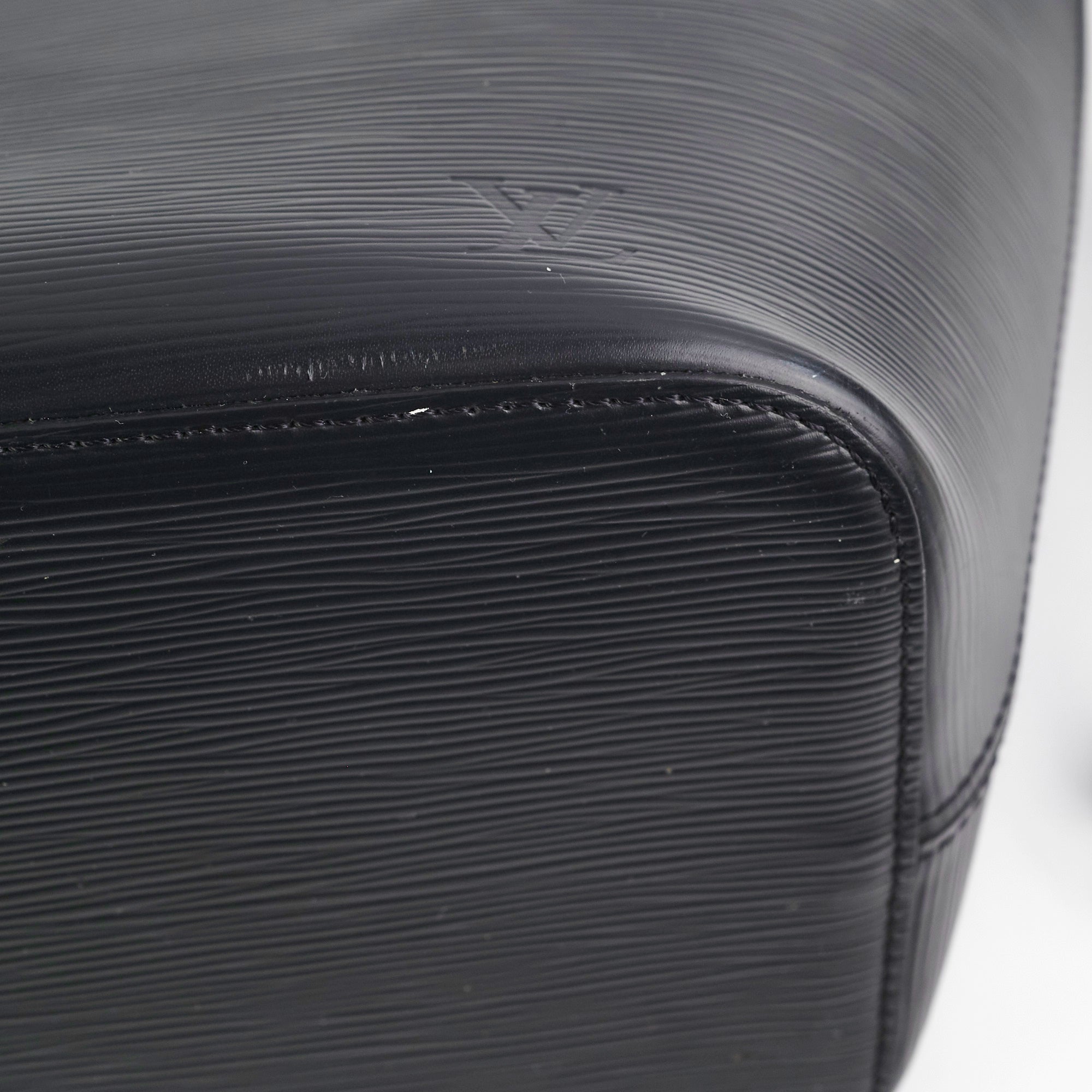 Louis Vuitton Epi Neverfull MM Black - Black Totes, Handbags - LOU180332