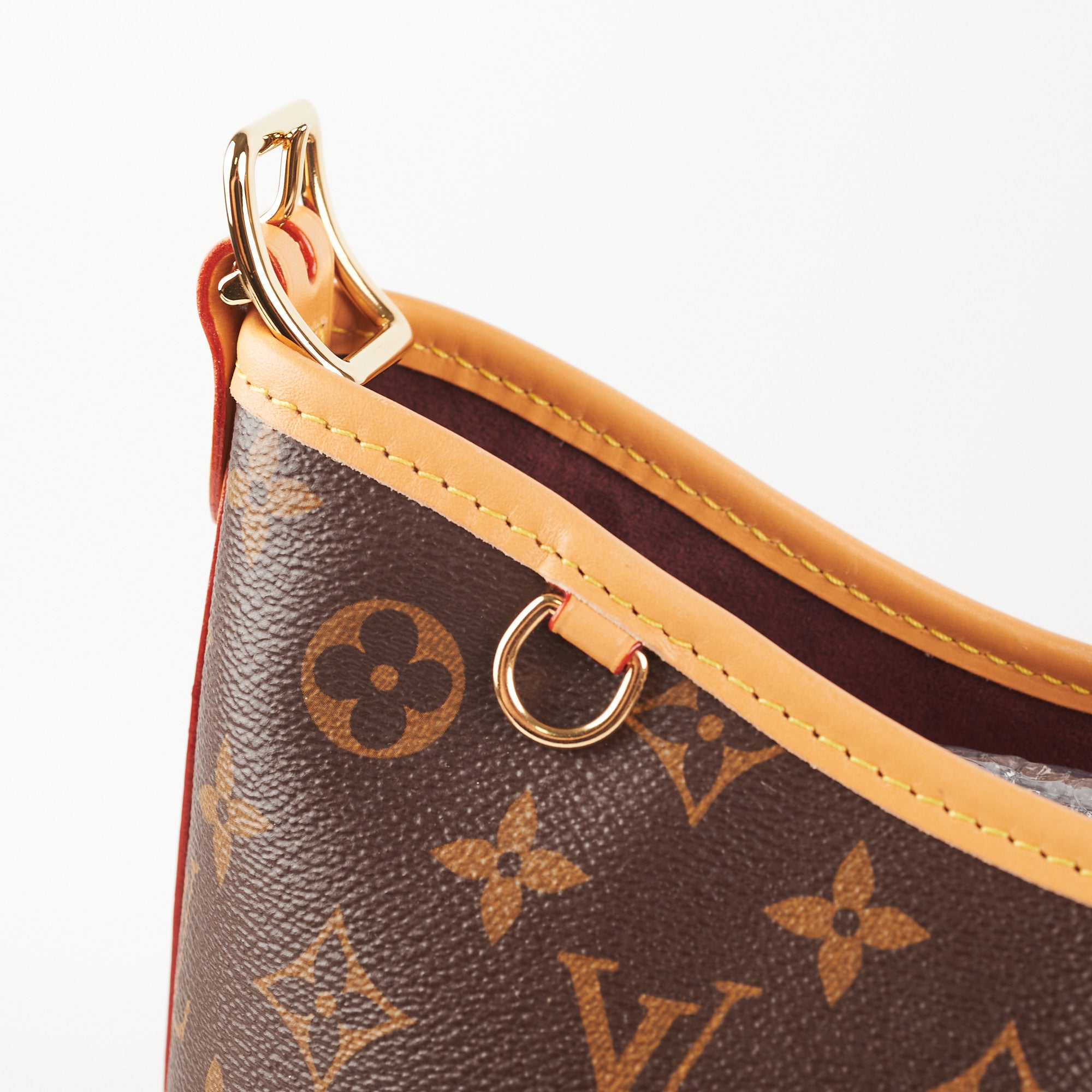 The new LV Carryall PM ❤️