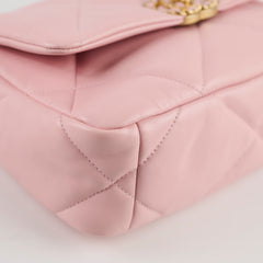 Chanel 19 Small Light Pink Lambskin (microchip)