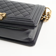 Chanel Old Medium Boy Shiny Calfskin Black - Series 17