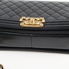 Chanel Old Medium Boy Shiny Calfskin Black - Series 17