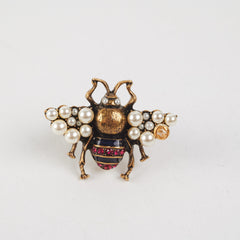 Gucci Bee Ring with Interlocking G