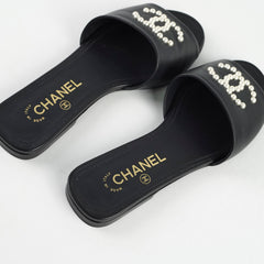 Chanel Pearl CC Black Leather Slides Shoes size 37