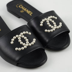 Chanel Pearl CC Black Leather Slides Shoes size 37
