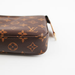 Louis Vuitton Monogram Pochette Accessories