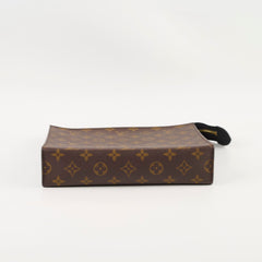 Louis Vuitton Toiletry Pouch 26 Monogram