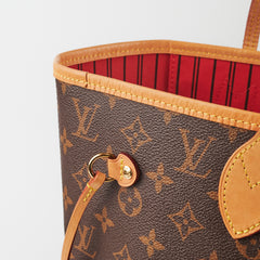 Louis Vuitton Monogram Neverfull MM Bag