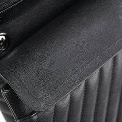 Chanel Reissue 226 So Black