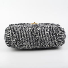 Chanel 19 Tweed Medium/Large Flap Bag Grey/Black