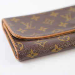 Louis Vuitton Pochette Twin Monogram
