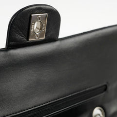 Chanel Classic Flap Medium M/L Lambskin Black