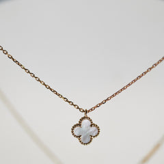 Van Cleef & Arpels Sweet Alhambra Mother Of Pearl Necklace