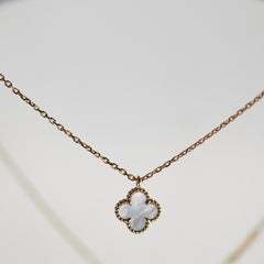 Van Cleef & Arpels Sweet Alhambra Mother Of Pearl Necklace
