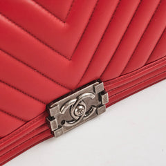 Chanel New Medium Boy Lambskin Red